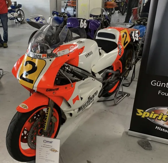 Klassisches Yamaha Rennmotorrad